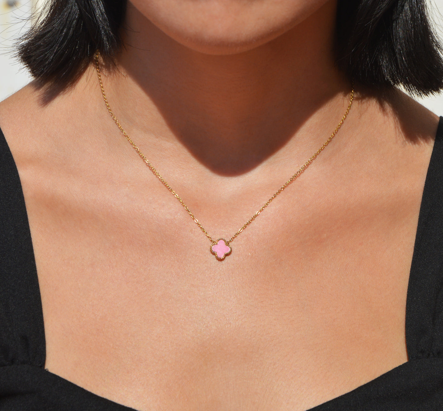 CONJUNTO DE TRÉBOL ROSA ORO